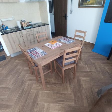 Apartamento De Lujo En La Sierra ベセリル・デ・ラ・シエラ エクステリア 写真